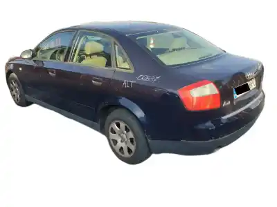 Scrapping Vehicle audi a4 b6 (8e2) 2.0 of the year 2001 powered alt