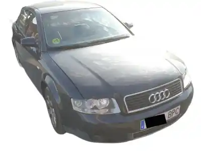 Scrapping Vehicle audi a4 b6 (8e2) 2.0 of the year 2001 powered alt
