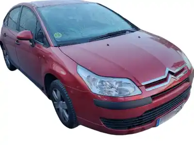 Véhicule à la ferraille citroen c4 berlina collection de l'année 2001 alimenté 9hx