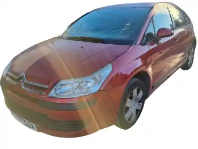 Véhicule à la ferraille citroen c4 berlina collection de l'année 2001 alimenté 9hx