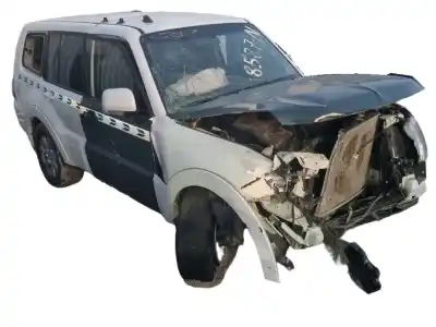 Scrapping Vehicle mitsubishi montero (v80/v90) 3.2 di-d intense of the year 2016 powered 4m41