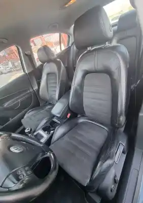 Veículo de Sucata volkswagen passat b6 (3c2) 2.0 tdi 16v do ano 2007 alimentado bkp