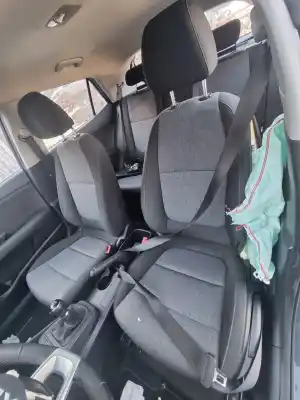 Scrapping Vehicle kia stonic (ybcuv) vision 84 cv / 62 kw of the year 2022 powered g4lf