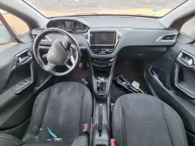 Veículo de Sucata peugeot 208 active do ano 2016 alimentado bhy