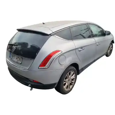 Здавання транспортного засобу lancia delta (181) argento року 2011 потужний 198a2000