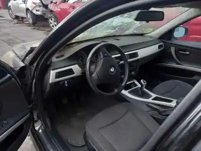 Veículo de Sucata bmw serie 3 berlina (e90) 318i do ano 2008 alimentado 