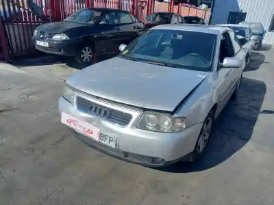 Здавання транспортного засобу audi a3 (8l1) 1.8 t року 2001 потужний aum