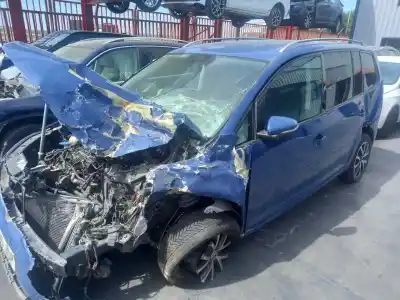 Scrapping Vehicle volkswagen touran (1t3) edition bluemotion of the year 2015 powered cayc