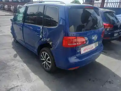 Scrapping Vehicle volkswagen touran (1t3) edition bluemotion of the year 2015 powered cayc