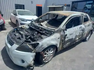 Veículo de Sucata kia pro_cee´d drive do ano 2010 alimentado d4fbw