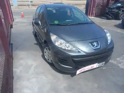 Veículo de Sucata peugeot 207 confort do ano 2010 alimentado kft