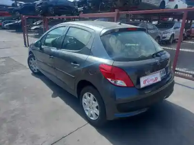 Veículo de Sucata peugeot 207 confort do ano 2010 alimentado kft