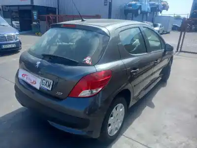 Veículo de Sucata peugeot 207 confort do ano 2010 alimentado kft
