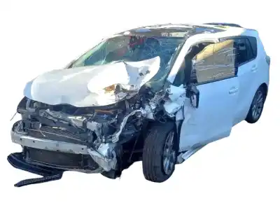 Scrapping Vehicle TOYOTA VERSO (AUR2/ZGR2) 1.6 Comfort of the year 2014 powered N47C16A