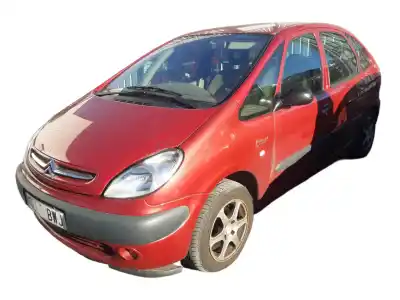 Veículo de Sucata CITROEN XSARA PICASSO (N68) 2.0 HDI do ano 2002 alimentado RHY