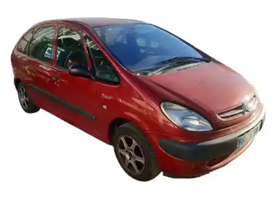 Veículo de Sucata citroen xsara picasso (n68) 2.0 hdi do ano 2002 alimentado rhy