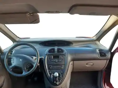 Veículo de Sucata citroen xsara picasso (n68) 2.0 hdi do ano 2002 alimentado rhy