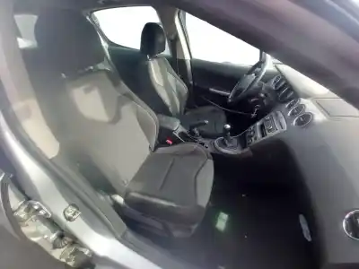 Veículo de Sucata peugeot 308 sport do ano 2007 alimentado 9hz