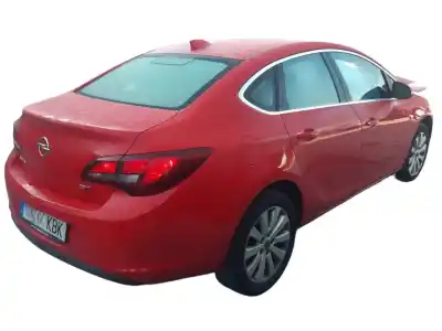 Veículo de Sucata opel astra j lim. selective do ano 2017 alimentado b16dth