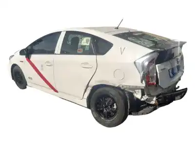 Здавання транспортного засобу toyota prius (nhw30) plug-in hybrid advance року 2015 потужний 2zr