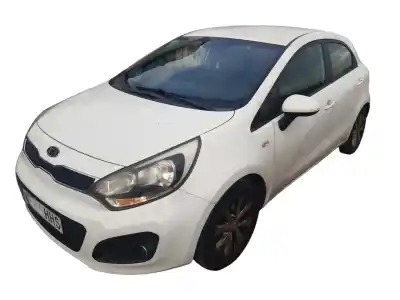 Veículo de Sucata kia rio drive do ano 2011 alimentado g4fa