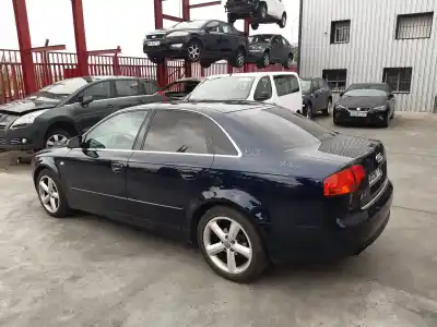 Veículo de Sucata AUDI A4 BERLINA (8E) 2.0 TDI do ano 2006 alimentado BRE