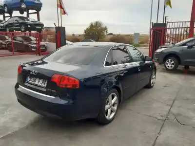 Veículo de Sucata audi a4 berlina (8e) 2.0 tdi do ano 2006 alimentado bre