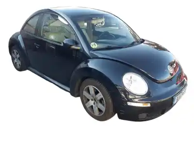 Scrapping Vehicle volkswagen new beetle (9c1/1c1) 1.9 tdi of the year 2010 powered bsw