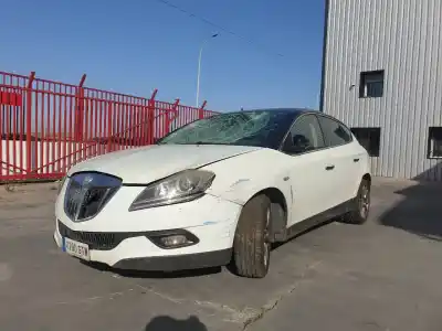 Здавання транспортного засобу lancia delta (181) argento року 2010 потужний 198a2000