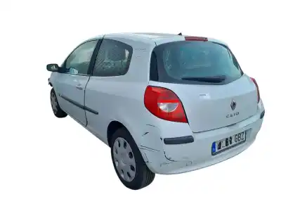 Veículo de Sucata renault clio iii emotion do ano 2008 alimentado k9k752