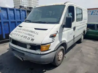 Scrapping Vehicle IVECO DAILY CAJA CERRADA (1999 =>)  of the year 2002 powered 8140,43D