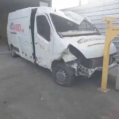 Scrapping Vehicle RENAULT MASTER KASTEN  of the year 2014 powered M9TB8