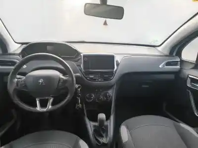 Veículo de Sucata peugeot 208 style do ano 2015 alimentado hmz/hm01