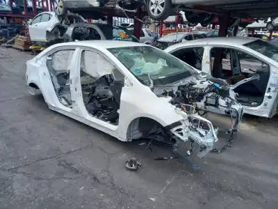 Veículo de Sucata TOYOTA COROLLA (E21)  do ano 2024 alimentado 2ZRFXE