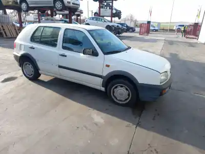 Veículo de Sucata VOLKSWAGEN GOLF III BERLINA (1H1)  do ano 1993 alimentado ADZ