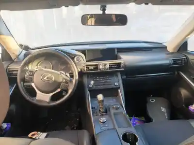 Scrapping Vehicle lexus is iii (_e3_) 300h (ave30_) of the year 2018 powered 2ar