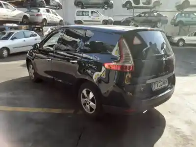 Здавання транспортного засобу renault scénic iii (jz0/1_) 1.6 dci (jz00, jz12) року 2011 потужний r9m 402