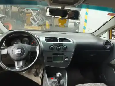 Veicolo di demolizione seat leon (1p1) 1.9 tdi dell'anno 2007 alimentato bxe