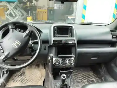 Scrapping Vehicle honda cr-v ii (rd_) 2.2 ctdi (rd9) of the year 2005 powered n22a2