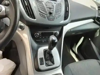 Утилизация автомобиля ford c-max/grand c-max dxa (cb7) desde 08/2010 hasta 04 2.0 tdci /103kw года 2011 питание ufdb