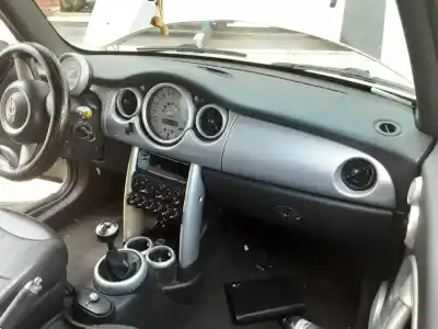 Здавання транспортного засобу mini mini descapotable (r52) cooper року 2007 потужний w10b16a