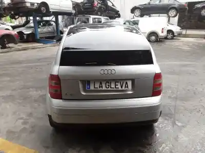 Здавання транспортного засобу audi a2 (8z0) 1.4 року 2001 потужний aua