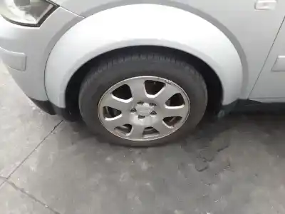 Здавання транспортного засобу audi a2 (8z0) 1.4 року 2001 потужний aua