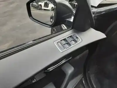 Здавання транспортного засобу jaguar f-pace (x761) 2.0 td4 4wd року 2016 потужний 204dtd