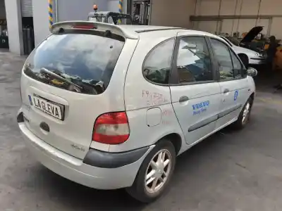 Sloopvoertuig renault scénic ja/fa 1.9 dci van het jaar 2000 aangedreven f9q 732