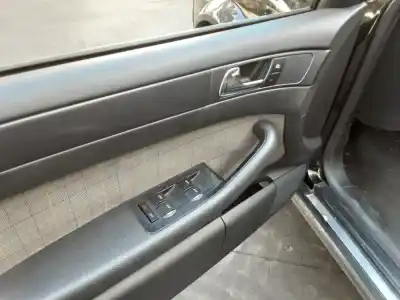 Veículo de Sucata audi allroad c5 (4bh) 2.5 tdi quattro do ano 2000 alimentado ake