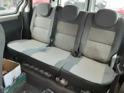 Véhicule à la ferraille peugeot                                            partner (g desde 11/2002)                                                                                                                                                                                                                                  1.9 diesel /51kw                                                                                                                                                                                                                                           de l'année 2006 alimenté wjy