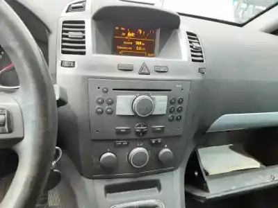 Scrapping Vehicle OPEL ZAFIRA B  of the year 2006 powered Z19DTH