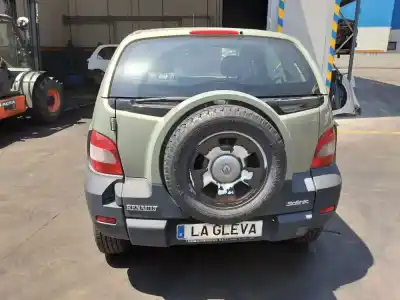 Véhicule à la ferraille renault                                            scénic i monospace (ja0/1_, fa0_)                                                                                                                                                                                                                          1.9 dci (ja05, ja1f) de l'année 2003 alimenté f9q 732