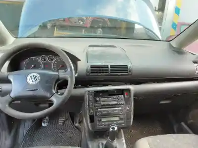 Утилизация автомобиля VOLKSWAGEN SHARAN 7M DESDE 09/1995 HASTA 03/2010  года 2000 питание AUY